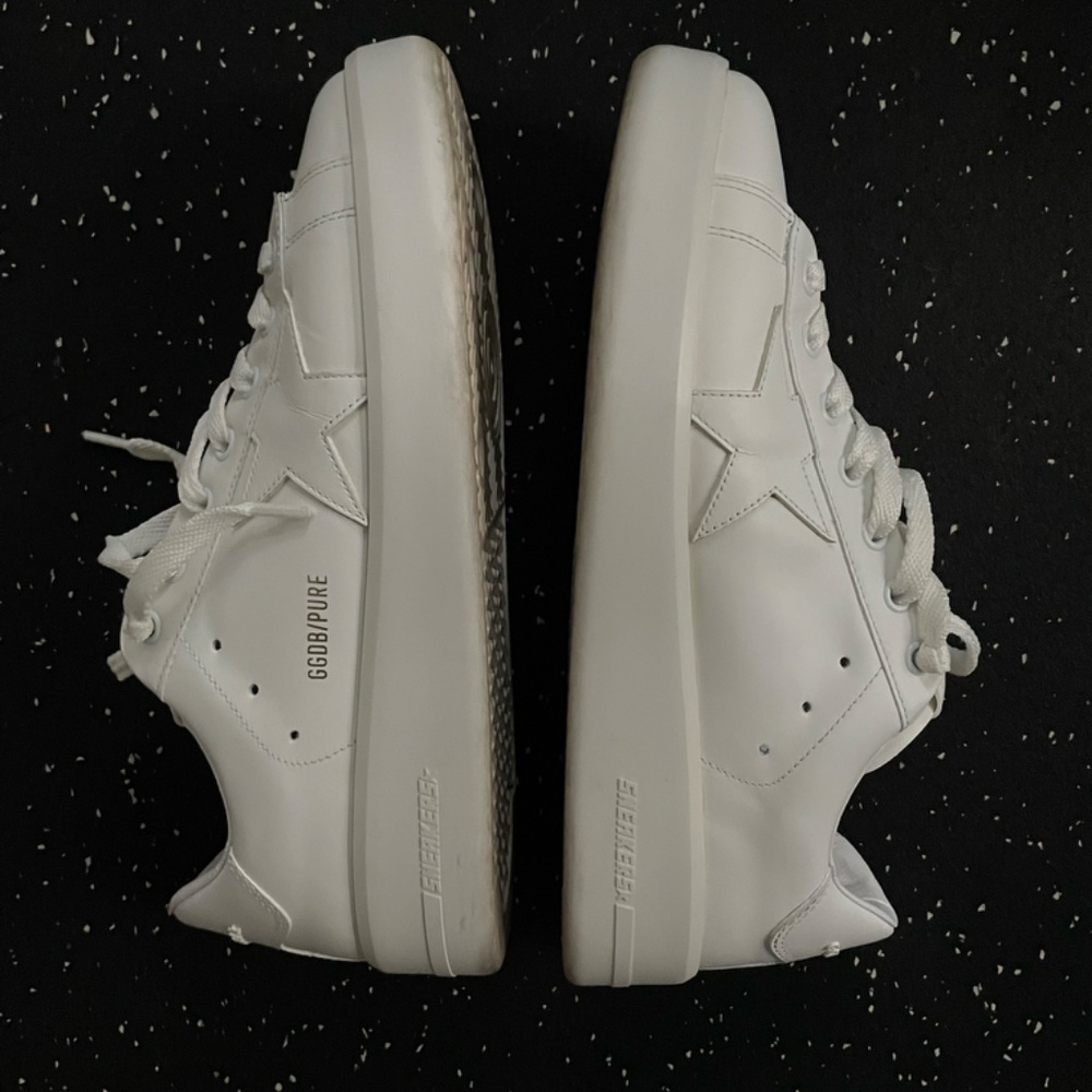 Golden Goose Sneakers, Mens Purestar with white star + heel tab, Size 39